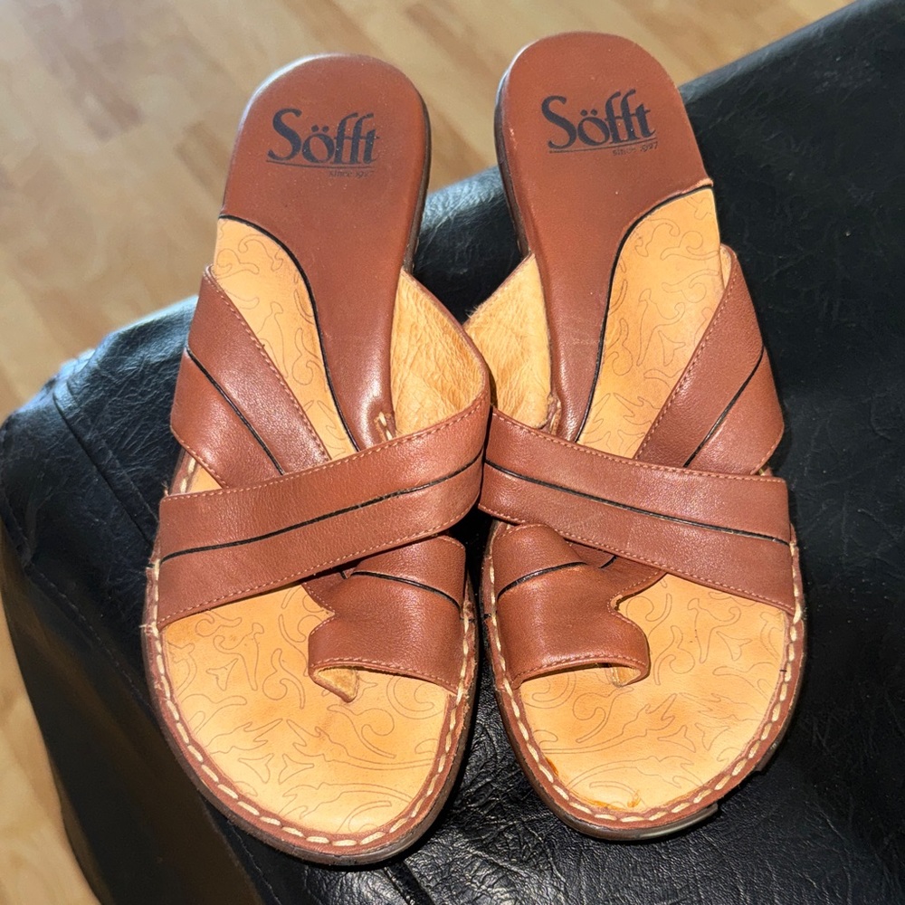 Sofft Brown Leather Slide Sandals - Women's